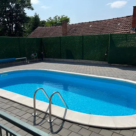 Apartamento Vip House 1 *